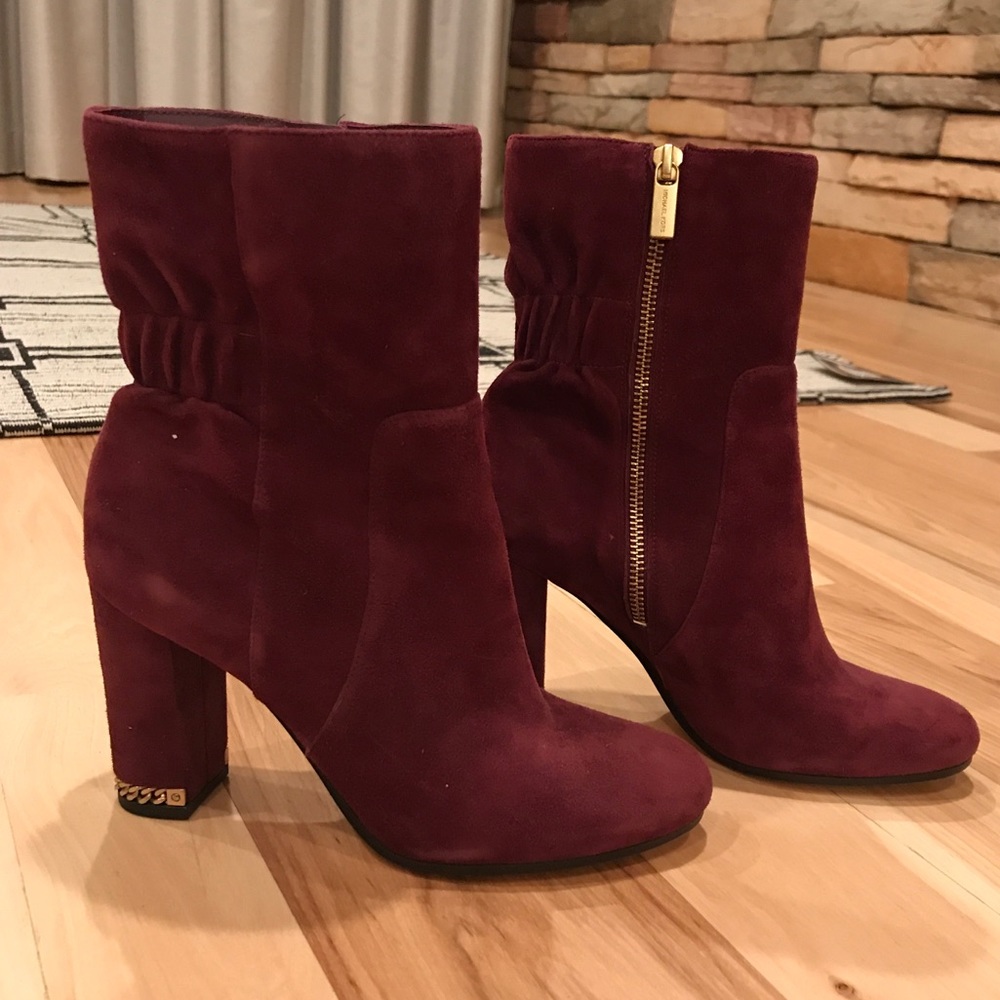 Women's Suede Ankle Boots in Burgundy with Side Zip